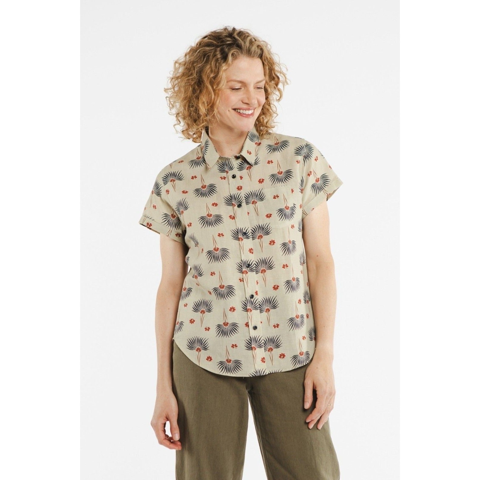 Bridge & Burn The Bea Shirt Top Short Sleeve Buttondown Printed Xxl Nwt 282861 — image 3 of 8